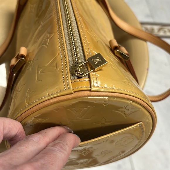 Louis Vuitton monogram vernis bag in excellent condition - Picture 7 of 15